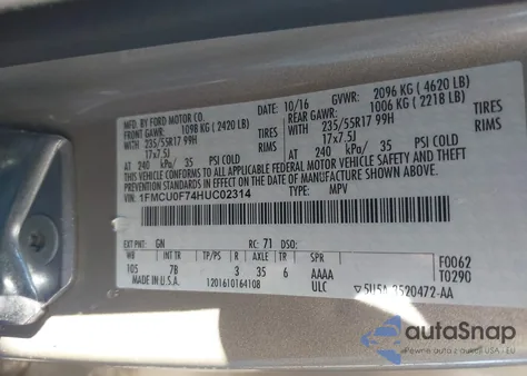 2017 Ford Escape S z USA, uszkodzony, nr VIN 1FMCU0F74HUC02314